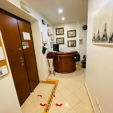 Kaydee Guesthouse Рим Экстерьер фото