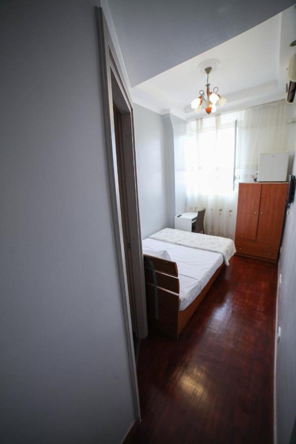 Kaydee Guesthouse Рим Экстерьер фото