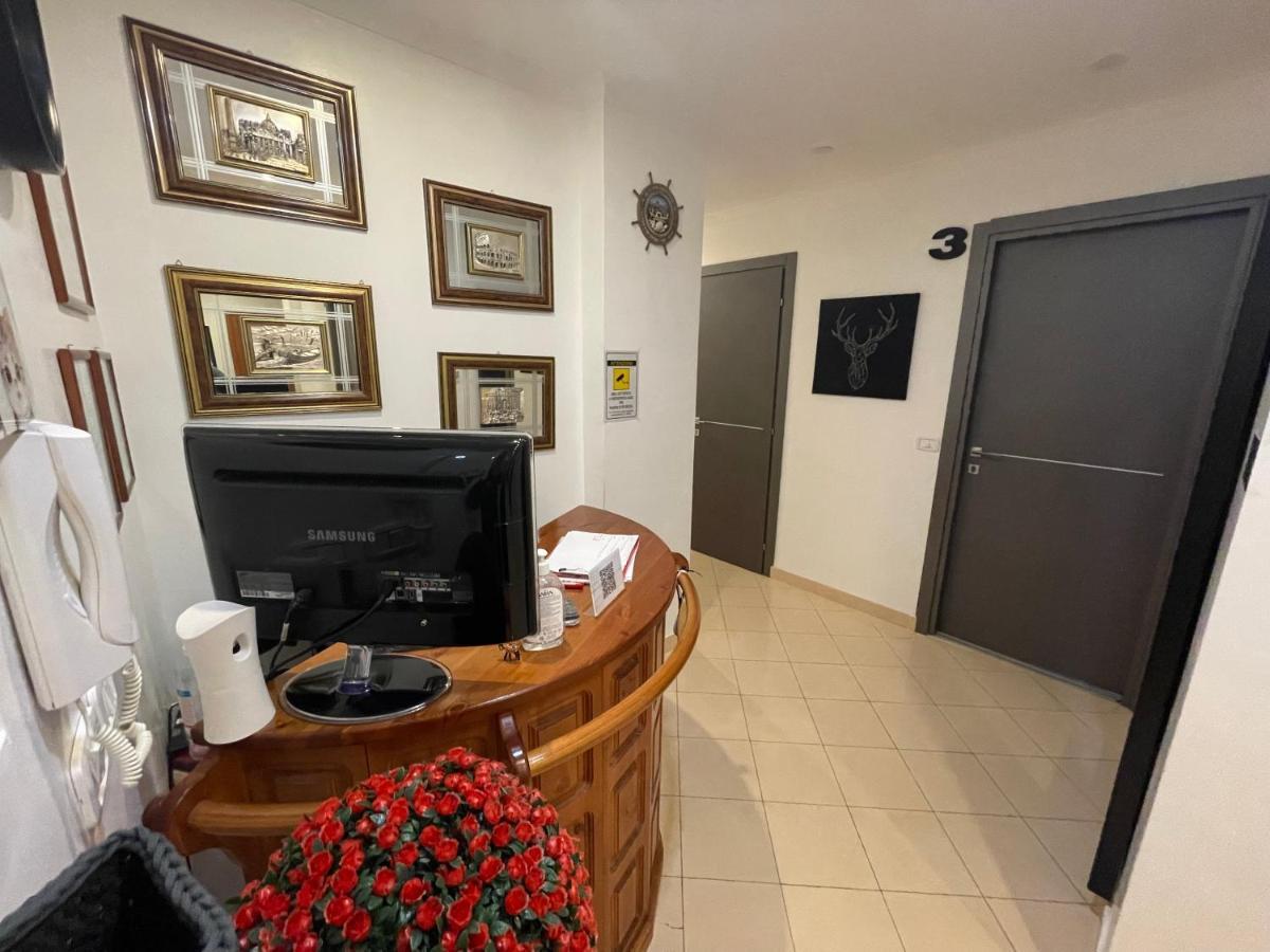Kaydee Guesthouse Рим Экстерьер фото