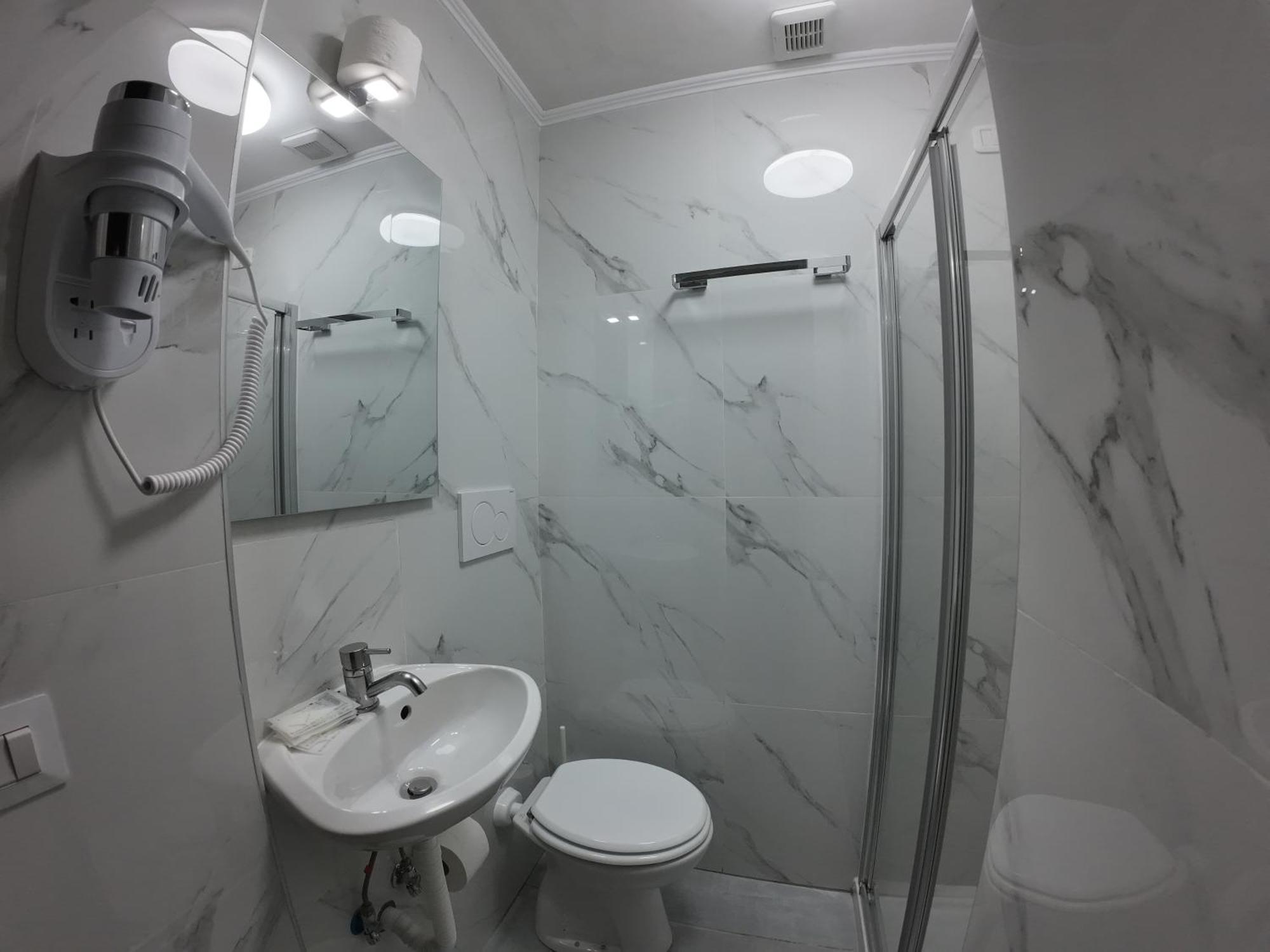 Kaydee Guesthouse Рим Экстерьер фото