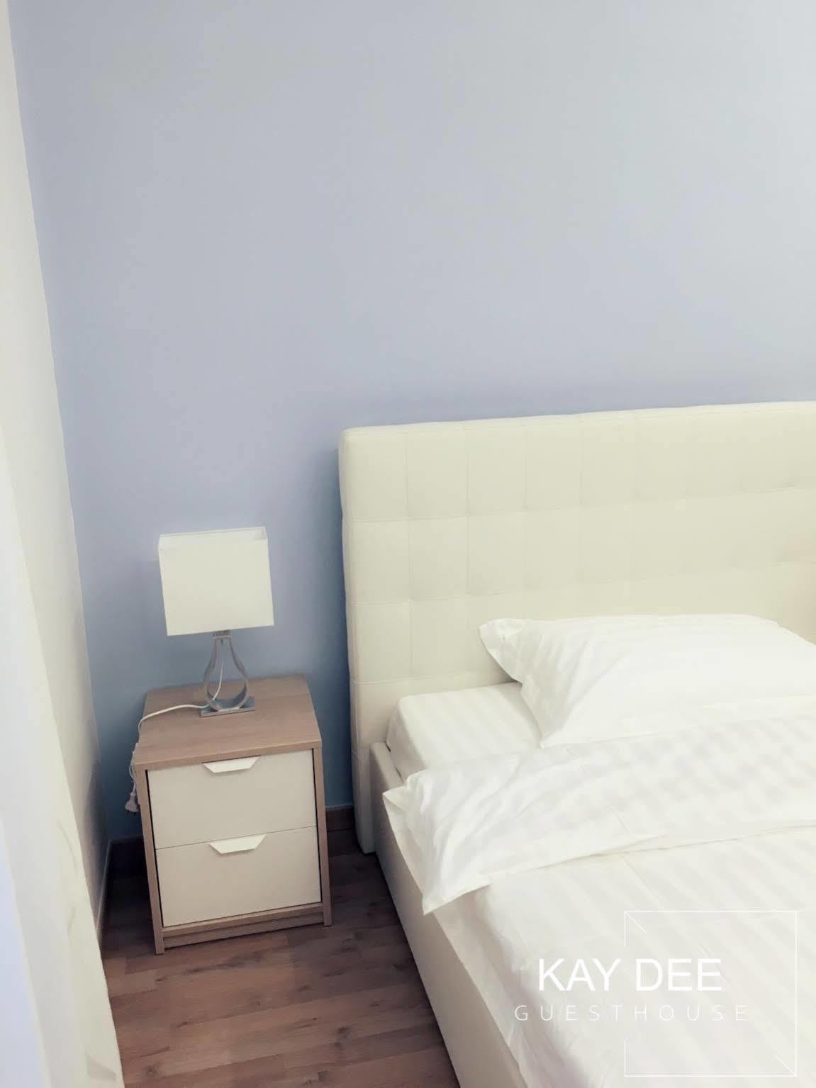 Kaydee Guesthouse Рим Экстерьер фото