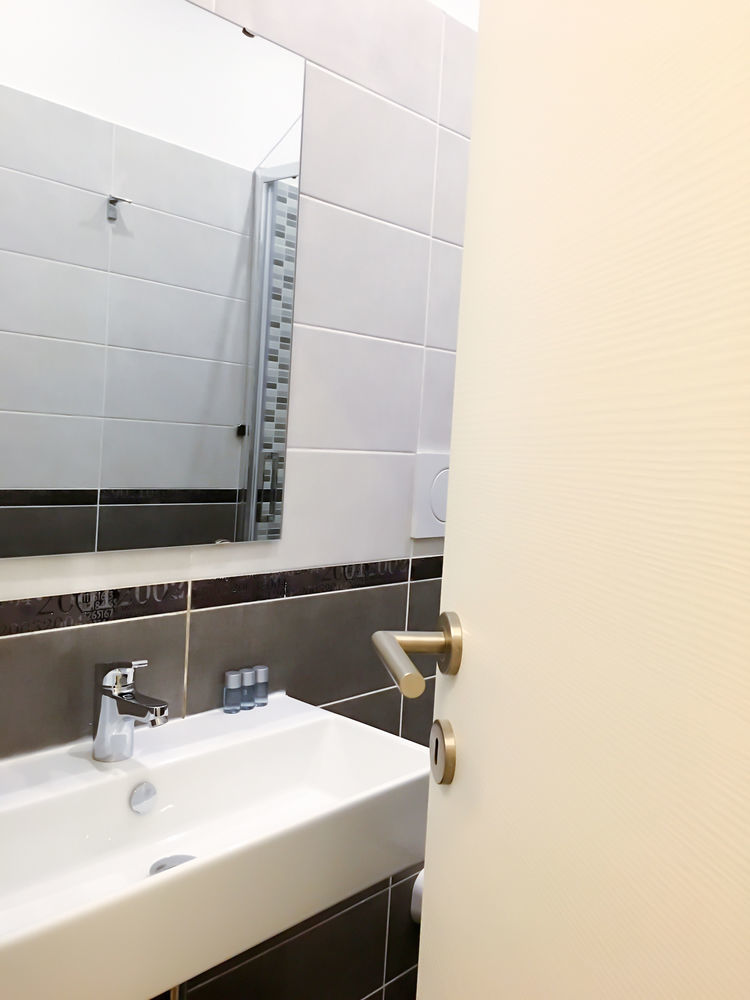 Kaydee Guesthouse Рим Экстерьер фото